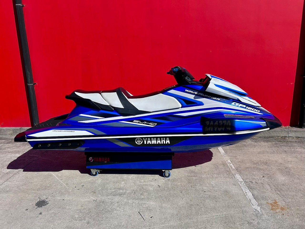 Yamaha GP1800 SVHO WaveRunner
