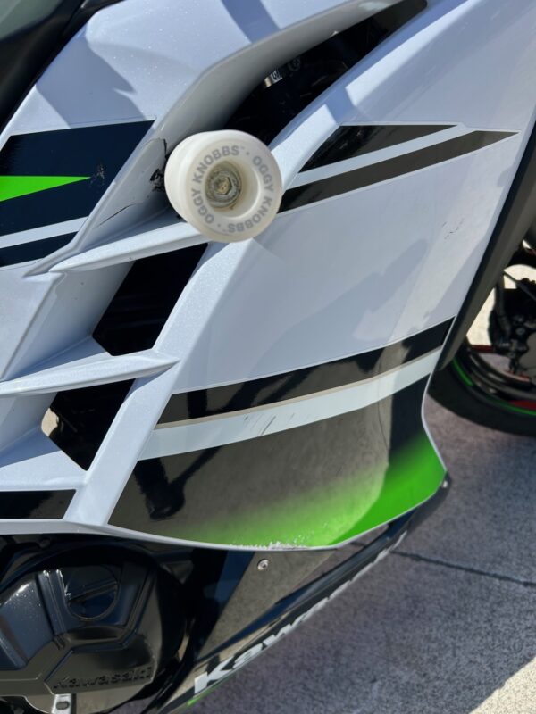 KAWASAKI NINJA 300 - Image 11