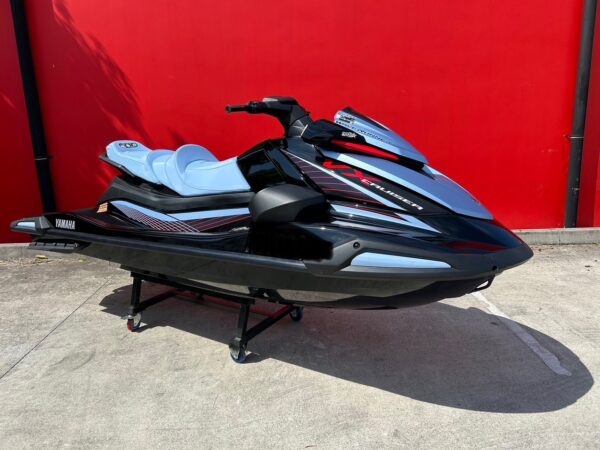 2025 VX CRUISER WaveRunner Ski - Image 2