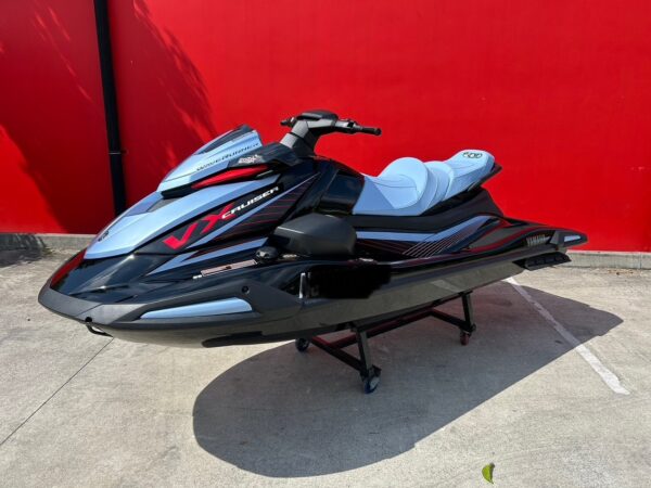 2025 VX CRUISER WaveRunner Ski - Image 4