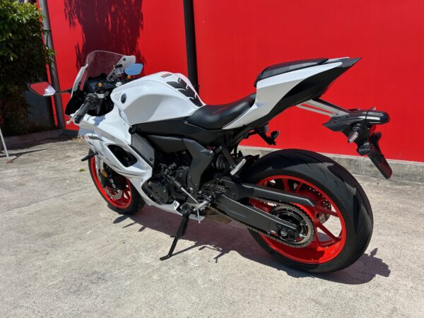 YAMAHA YZF-R7LA - Image 6